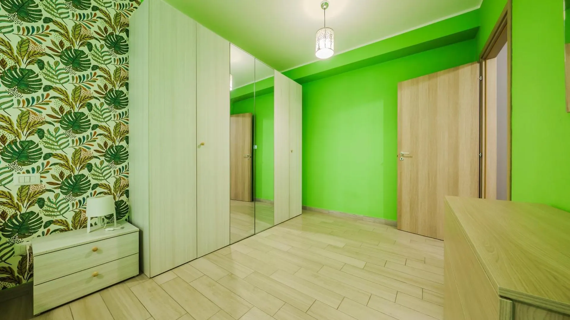 Apartment Michele Flat - Parcheggio - 10 Min Da Milano Centro