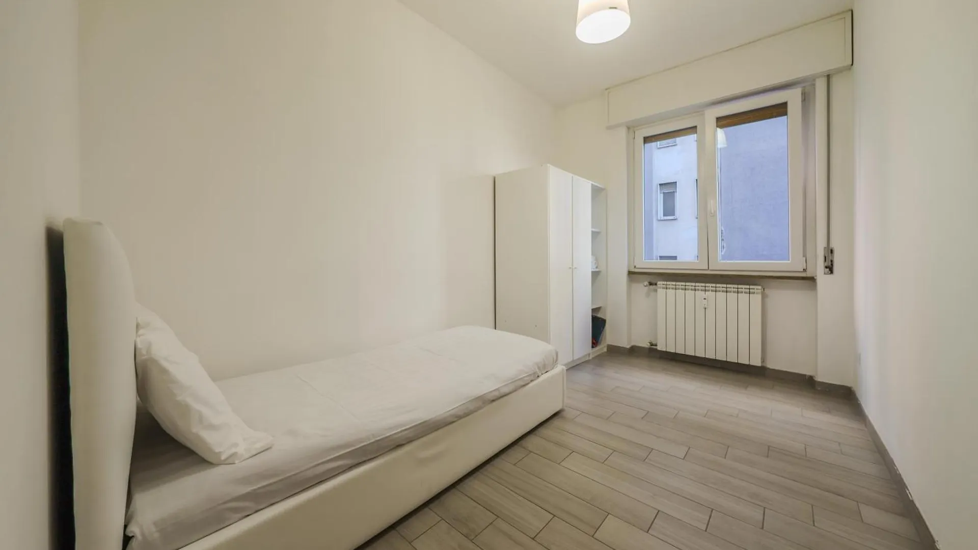 Michele Flat - Parcheggio - 10 Min Da Milano Centro Apartment Milan